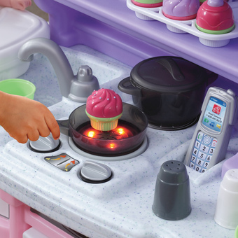 Step2 Little Baker’s Kitchen