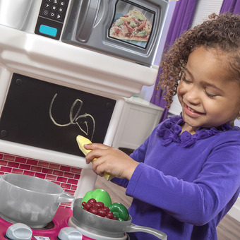 Step2 Great Gourmet Kitchen - Soft Pink